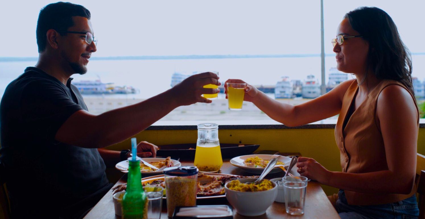 Peixe e suco à mesa: quando a simples escolha no cardápio é também uma ação climática